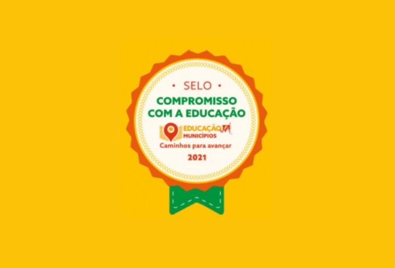 Selo Compromisso com a Educação.
