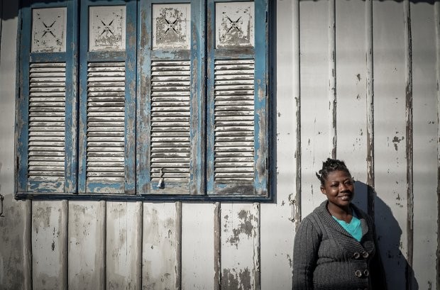  A haitiana Clotude Vilmas foi uma das beneficiadas com o SC Mais Renda - Foto: Ricardo Wolffenbüttel / Secom 