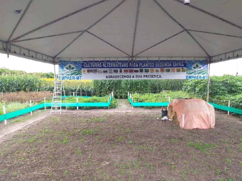 Tudo pronto no estande montado no espaço onde será a vitrine tecnológica - Foto por: Empaer