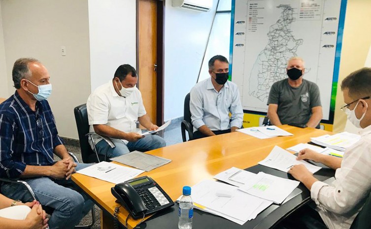 Representantes da Seagro, Aprosoja e Ageto em reunião na manhã dessa quinta, 13 - Foto: Seagro/Governo do Tocantins