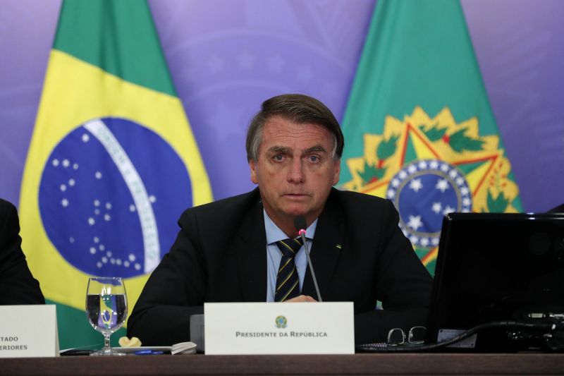 Bolsonaro veta integralmente projeto que daria internet grátis para estudantes e professores - (Foto: Marcos Corrêa/PR - 17.03.2021)