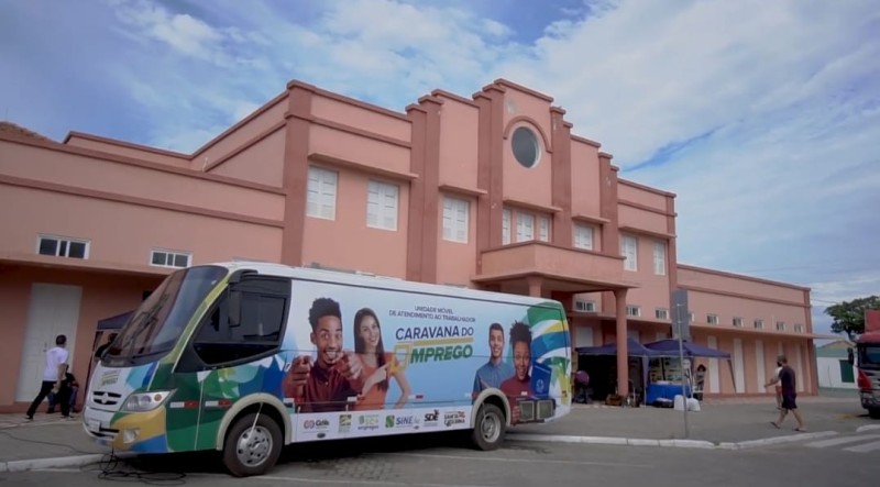 A primeira edição da Caravana do Emprego ocorreu em Laguna - Foto: Divulgação/SDE
