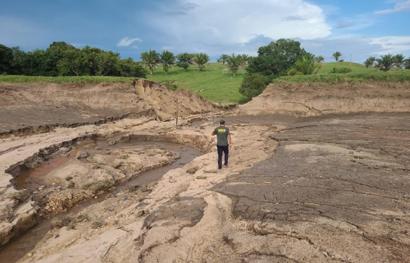 Fiscalização da Sema na represa em Jauru - Foto por: Sema-MT