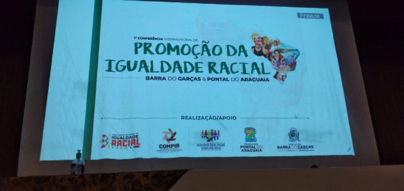 - Foto por: Da Assessoria