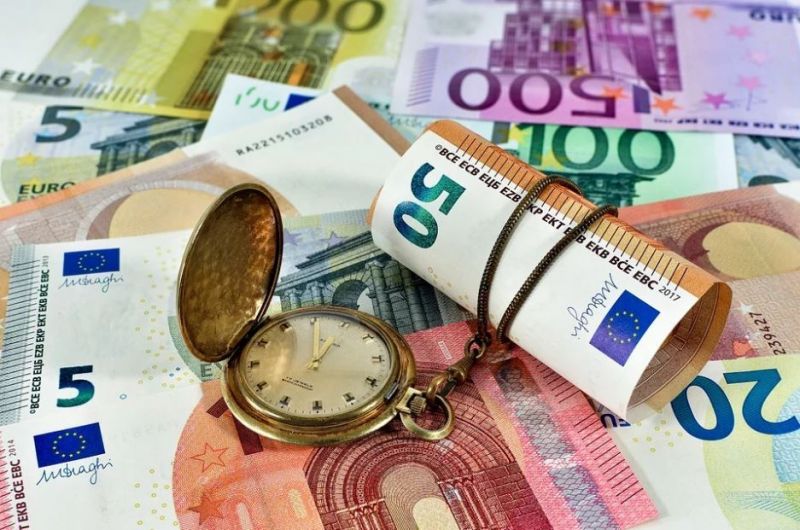PMI atingiu os 52,5 pontos em março - (Foto: Pixabay)