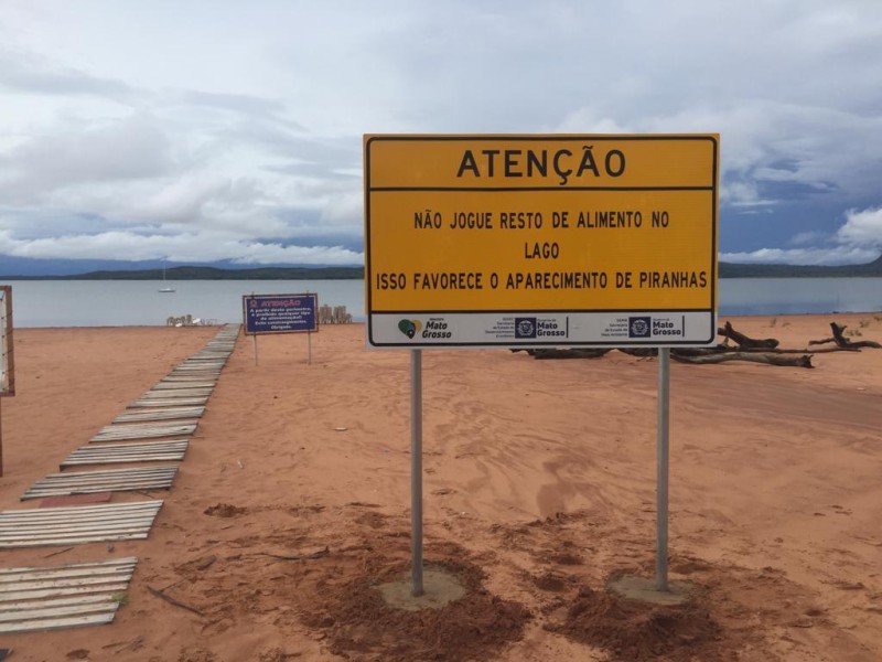 Placas e Folders educativos orientam população sobre formas de evitar ataque de piranhas no Lago do Manso - Foto por: Sedec/MT