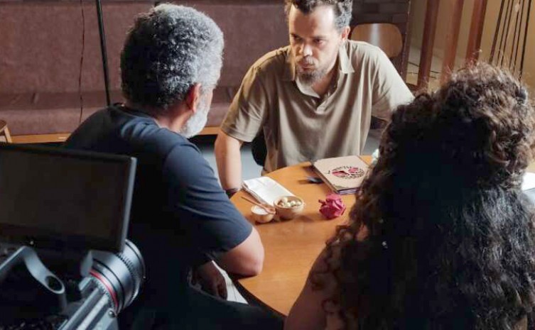 Obra trata sobre abusos de crianças e adolescente no Brasil - Foto: Divulgação