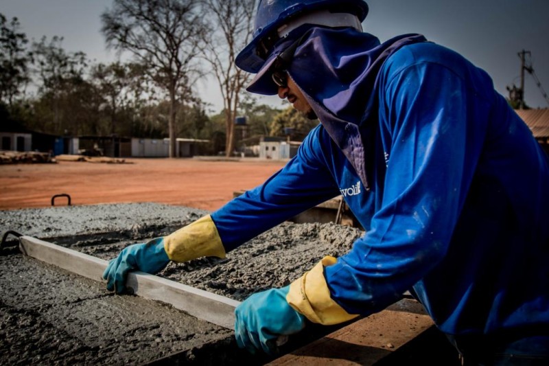 Trabalhador em obra do Governo do Estado - Foto por: Christiano Antonucci