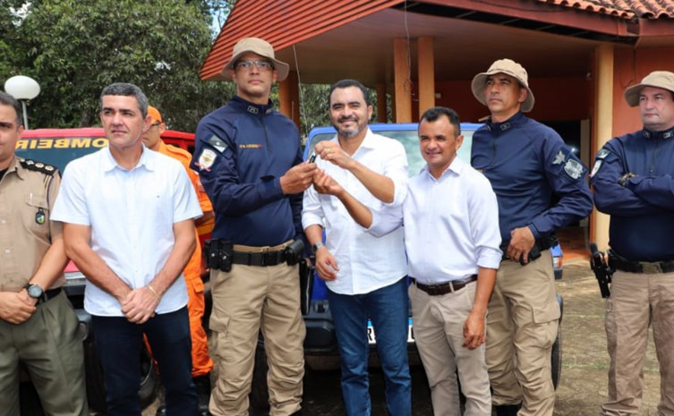 Entrega de veículos de Policiamento Turístico - Foto: Esequias Araújo/Governo do Tocantins