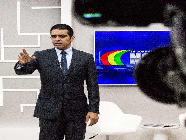 Apresentador Fernando Rodolfo