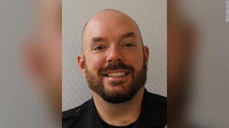 William Evans trabalhava na Polícia do Capitólio desde 2003 - (Foto: Polícia do Capitólio / Divulgação)