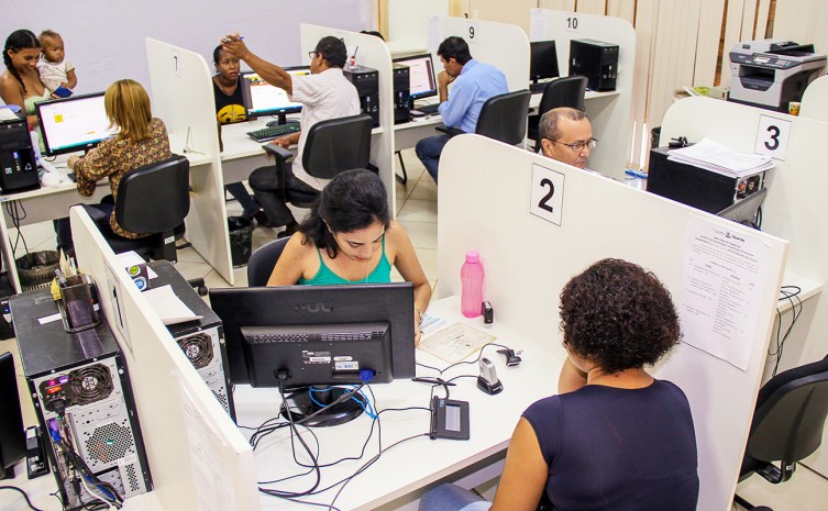Até 8 de abril, atendimentos ocorrerão de forma presencial e remota; após esta data, permanecerão apenas os serviços presenciais - Foto: Carlessandro Souza/Governo do Tocantins