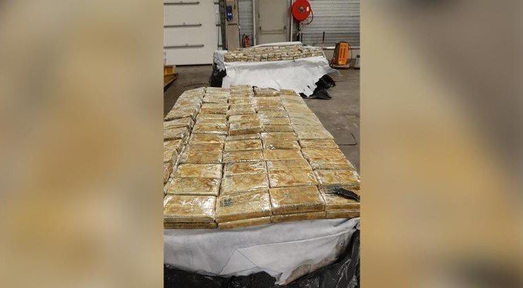 A Polícia Federal belga apreendeu pouco menos de 28 toneladas de cocaína - (Foto: Divulgação)