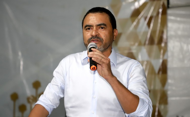 Governador Wanderlei Barbosa lembra o trabalho de qualidade oferecido pelas escolas estaduais - Foto: Tharson Lopes/Governo do Tocantins