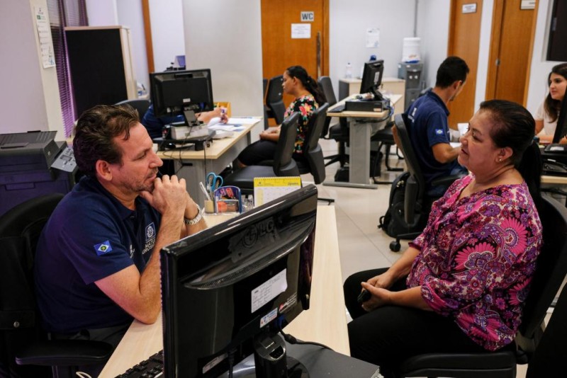 Atendimento presencial na sede da Desenvolve MT em Cuiabá. - Foto por: Assessoria