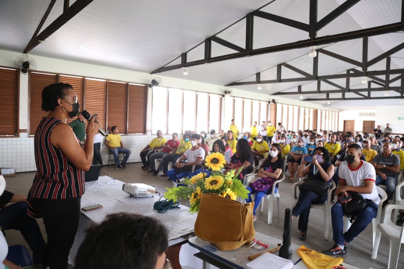 Campanha de combate ao Aedes aegypti no Centro de Ensino Erasmo Dias - Foto: Márcio Sampaio